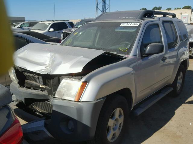 5N1AN08U96C525493 - 2006 NISSAN XTERRA OFF SILVER photo 2