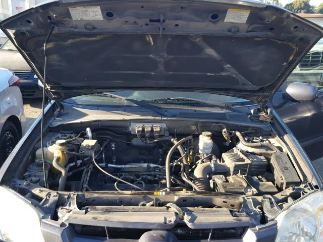 4F2YZ92Z45KM48990 - 2005 MAZDA TRIBUTE I GRAY photo 7