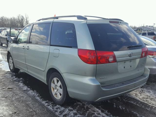 5TDZK23C08S100028 - 2008 TOYOTA SIENNA CE GREEN photo 3