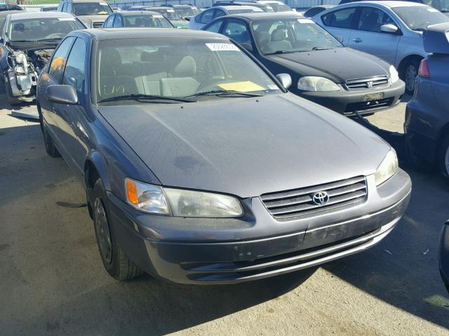 JT2BG22K2W0122360 - 1998 TOYOTA CAMRY CE GRAY photo 1