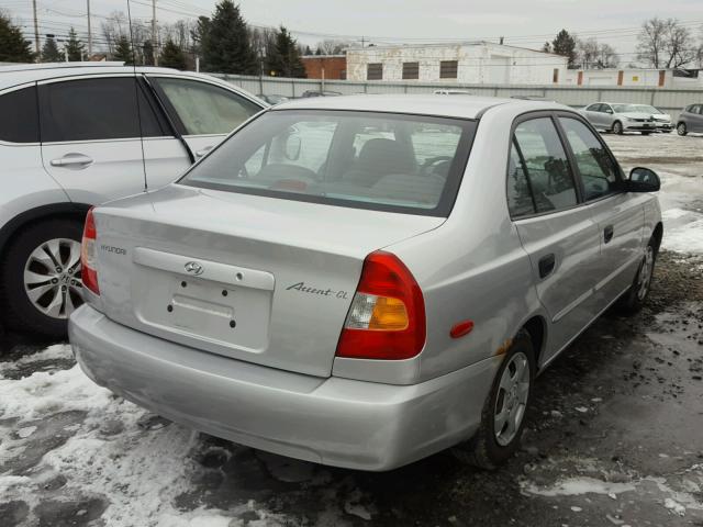 KMHCG45C62U361145 - 2002 HYUNDAI ACCENT GL SILVER photo 4