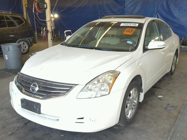 1N4AL2AP3AN561595 - 2010 NISSAN ALTIMA BAS WHITE photo 2