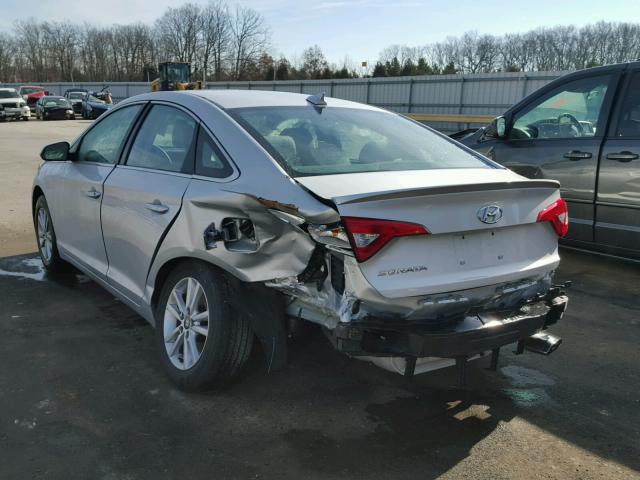 5NPE24AFXHH569463 - 2017 HYUNDAI SONATA SE SILVER photo 3