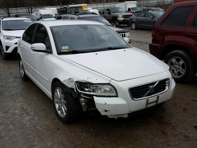 YV1MS382682397369 - 2008 VOLVO S40 2.4I WHITE photo 1