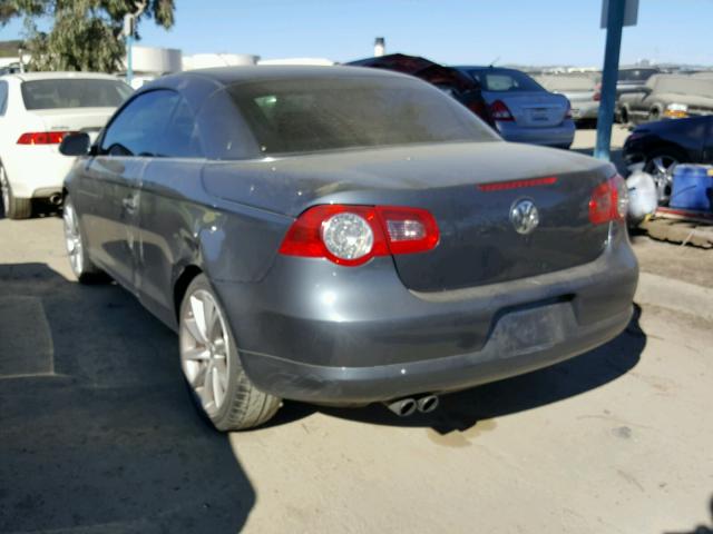 WVWDA71F87V053004 - 2007 VOLKSWAGEN EOS 2.0T S 灰色 照片 3