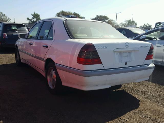 WDBHA24G9YA816762 - 2000 MERCEDES-BENZ C 230 WHITE photo 3