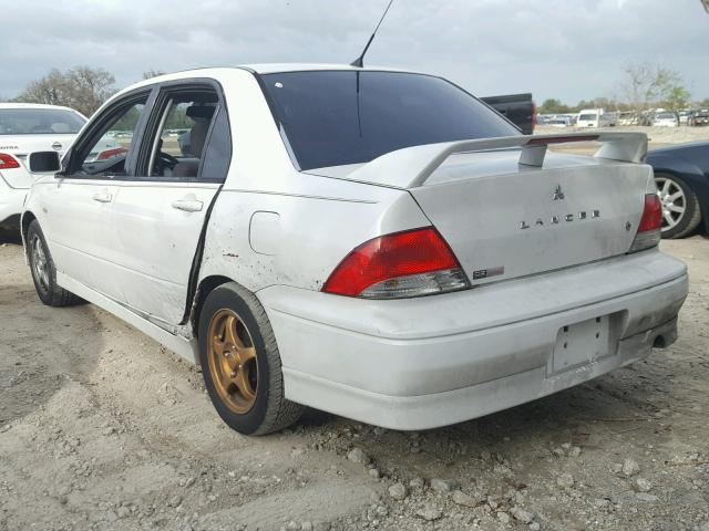 JA3AJ86EX2U011858 - 2002 MITSUBISHI LANCER OZ WHITE photo 3