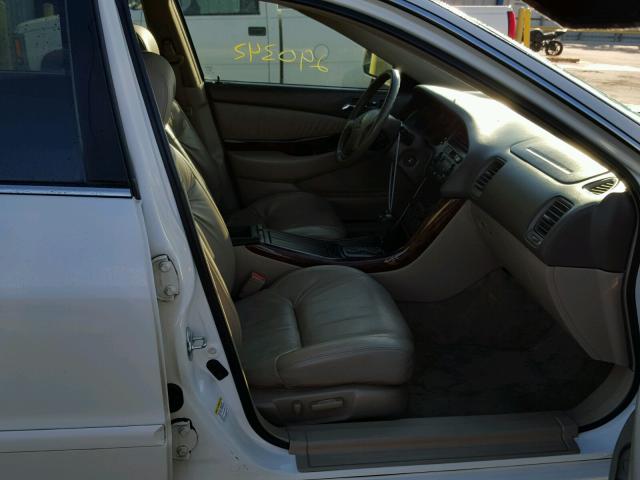 19UUA56693A033991 - 2003 ACURA 3.2TL WHITE photo 5