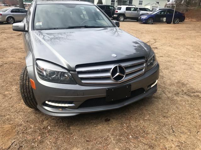 WDDGF8BB3BR150960 - 2011 MERCEDES-BENZ C 300 4MAT GRAY photo 2