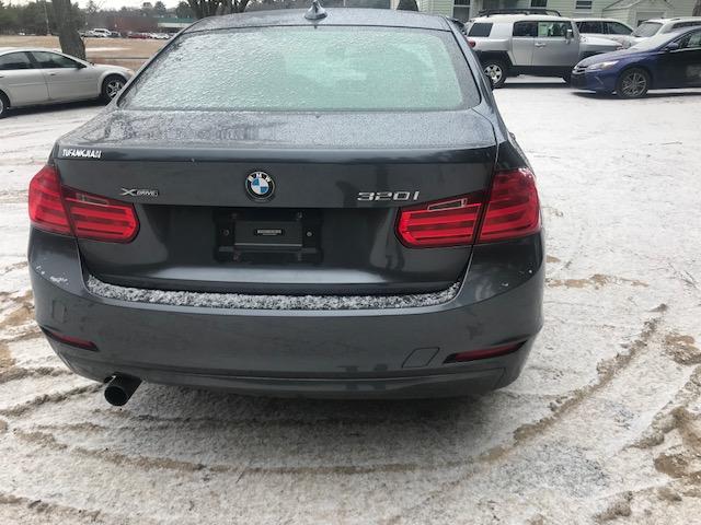 WBA3C3C5XDF982309 - 2013 BMW 320 I GRAY photo 5