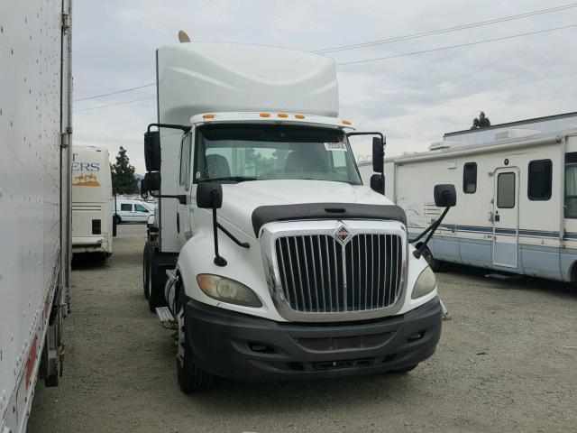 1HSDJSJR5BJ395319 - 2011 INTERNATIONAL PROSTAR أبيض صورة 1