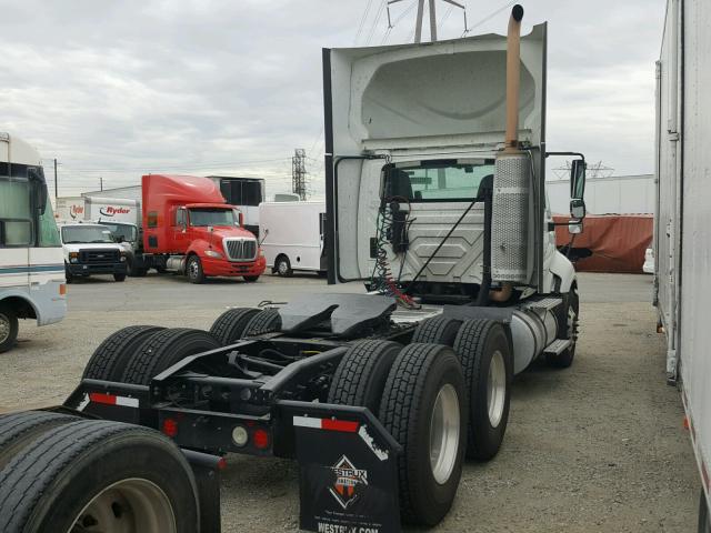 1HSDJSJR5BJ395319 - 2011 INTERNATIONAL PROSTAR أبيض صورة 4