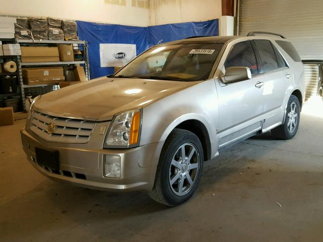 1GYEE637160119908 - 2006 CADILLAC SRX BEIGE photo 2