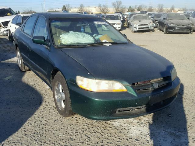 1HGCG1654WA032021 - 1998 HONDA ACCORD EX GREEN photo 1