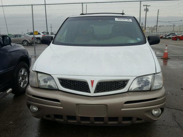 1GMDX13E72D141665 - 2002 PONTIAC MONTANA LU WHITE photo 9