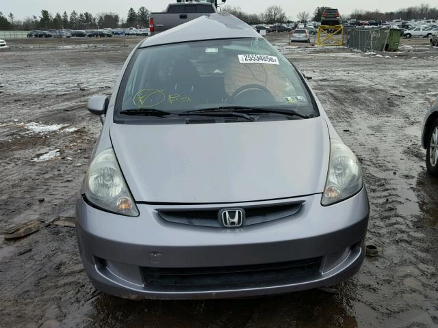 JHMGD38488S047366 - 2008 HONDA FIT GRAY photo 10