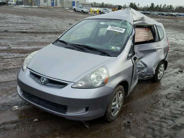 JHMGD38488S047366 - 2008 HONDA FIT GRAY photo 2