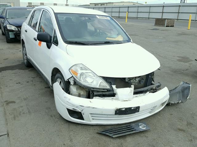 3N1CC1AP7BL385345 - 2011 NISSAN VERSA S WHITE photo 1