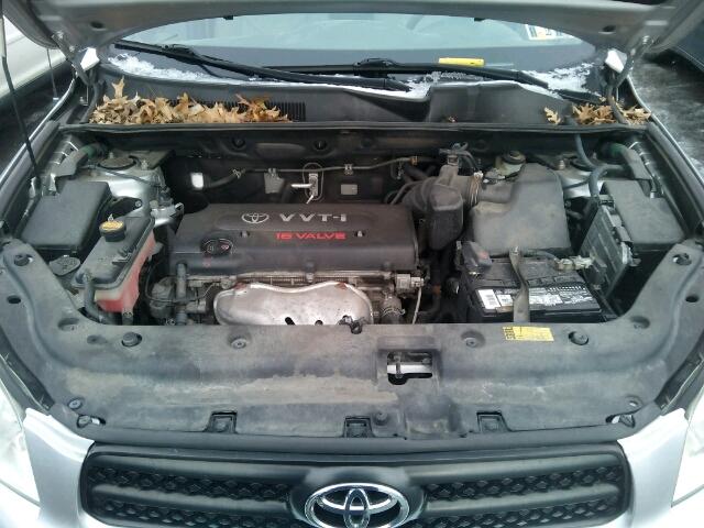 JTMBD33V175115628 - 2007 TOYOTA RAV4 SILVER photo 7