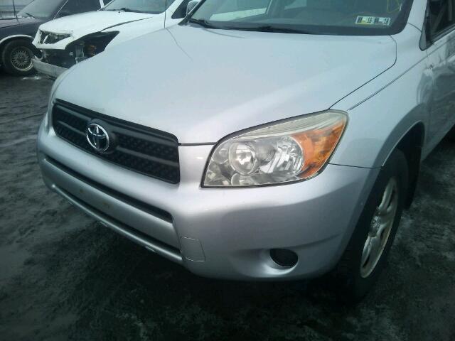 JTMBD33V175115628 - 2007 TOYOTA RAV4 SILVER photo 9