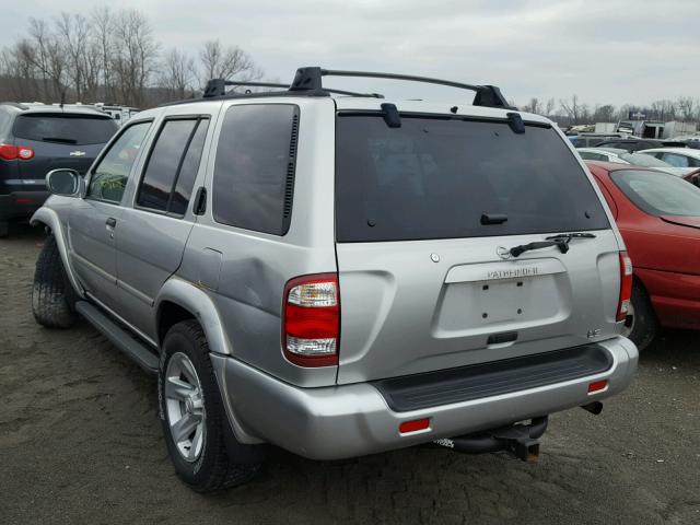 JN8DR09Y32W737231 - 2002 NISSAN PATHFINDER SILVER photo 3