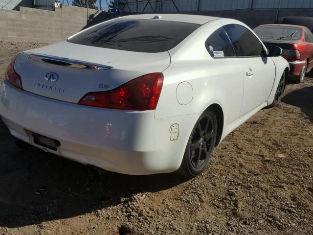 JNKCV64E29M601180 - 2009 INFINITI G37 BASE WHITE photo 4