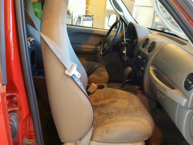 1J4GL48K44W137653 - 2004 JEEP LIBERTY SP RED photo 5