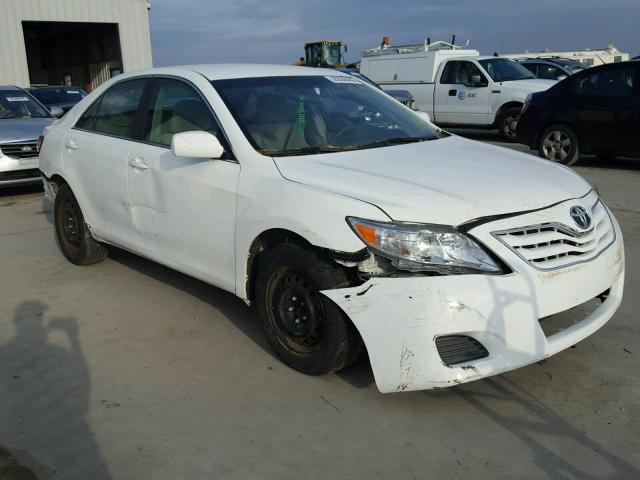 4T1BF3EKXAU551769 - 2010 TOYOTA CAMRY BASE WHITE photo 1