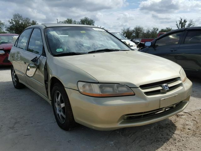 1HGCG667XXA099917 - 1999 HONDA ACCORD EX GOLD photo 1