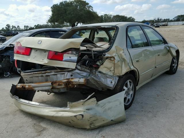 1HGCG667XXA099917 - 1999 HONDA ACCORD EX GOLD photo 4