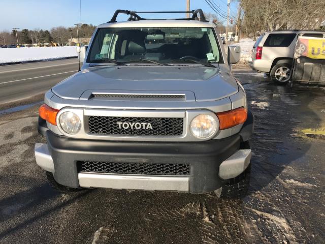 JTEBU11F770030852 - 2007 TOYOTA FJ CRUISER SILVER photo 5