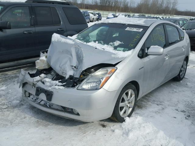 JTDKB20U477650890 - 2007 TOYOTA PRIUS SILVER photo 2