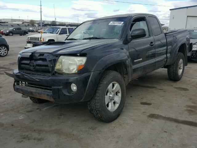 5TEUU42N57Z411698 - 2007 TOYOTA TACOMA ACC BLACK photo 2