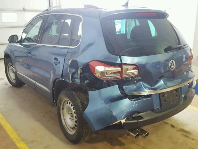 WVGMV7AX0HK006013 - 2017 VOLKSWAGEN TIGUAN COM BLUE photo 3