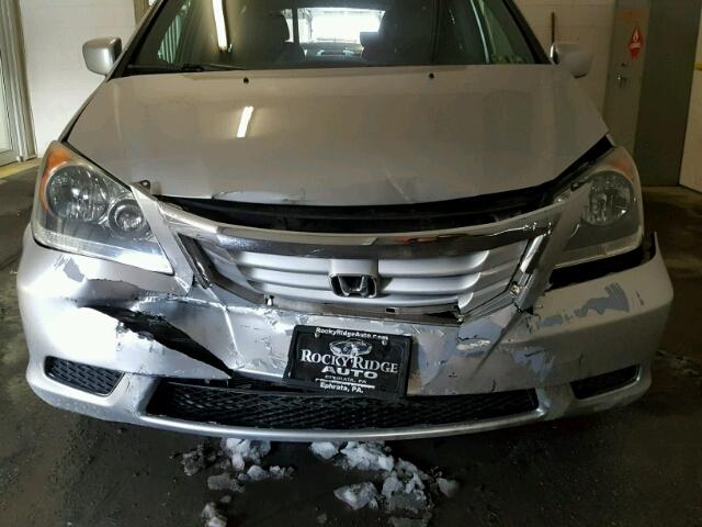 5FNRL3H46AB043879 - 2010 HONDA ODYSSEY EX GRAY photo 9