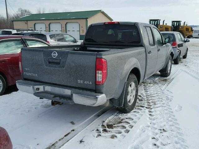 1N6AD09WX8C412532 - 2008 NISSAN FRONTIER C GRAY photo 4