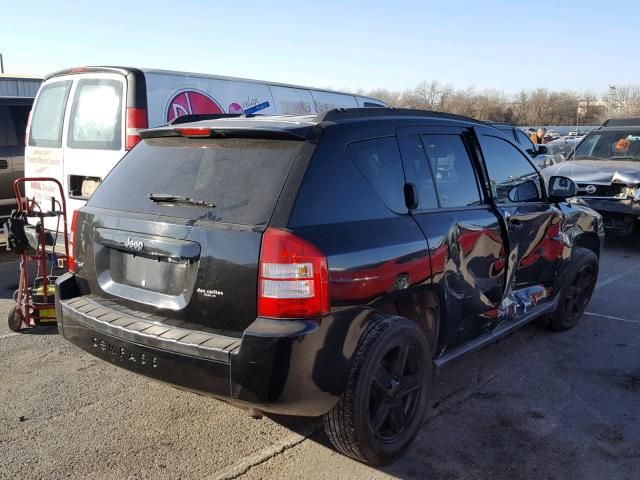 1J8FF47W77D383134 - 2007 JEEP COMPASS BLACK photo 4