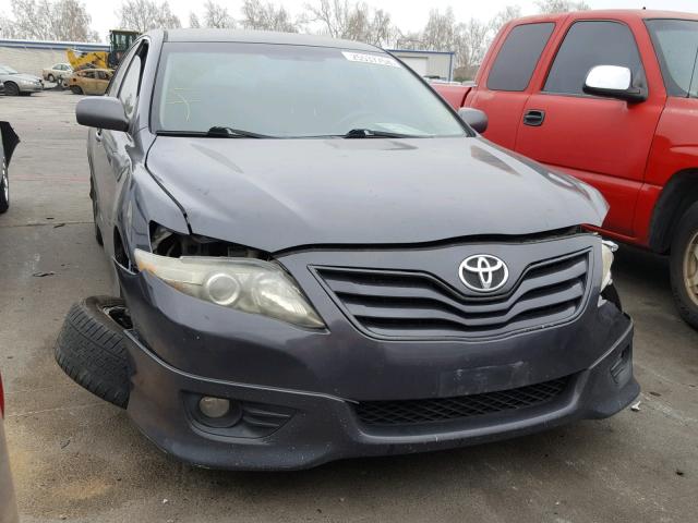 4T1BF3EK9AU505351 - 2010 TOYOTA CAMRY BASE GRAY photo 1