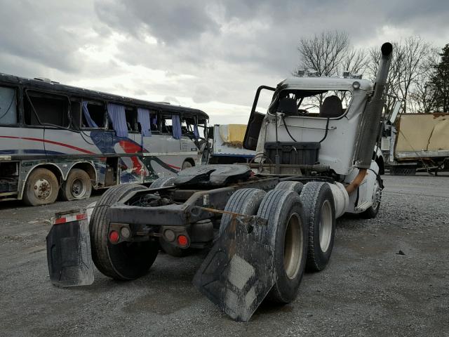 1XPHD49X48N756376 - 2008 PETERBILT 386 WHITE photo 4