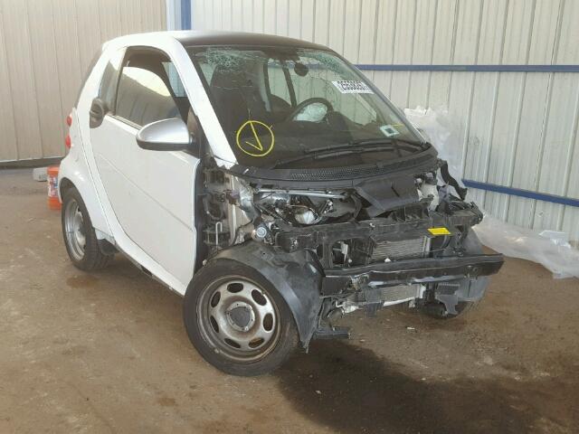 WMEEJ3BA4DK697209 - 2013 SMART FORTWO PUR WHITE photo 1