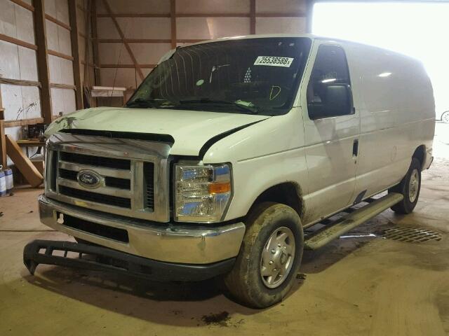 1FTNE2EW6DDA15956 - 2013 FORD ECONOLINE WHITE photo 2