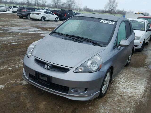 JHMGD38627S046746 - 2007 HONDA FIT S SILVER photo 2