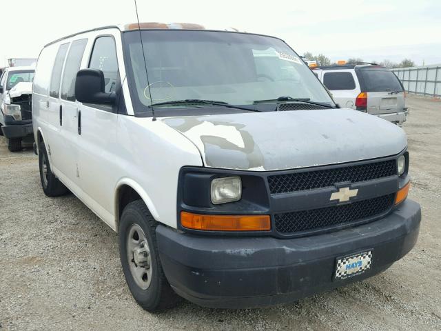 1GCFG15T471214881 - 2007 CHEVROLET EXPRESS G1 WHITE photo 1