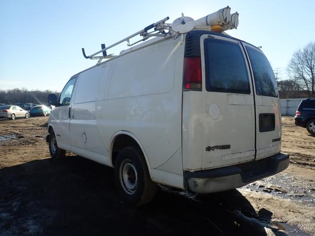 1GCFG25W511154729 - 2001 CHEVROLET EXPRESS G2 WHITE photo 3