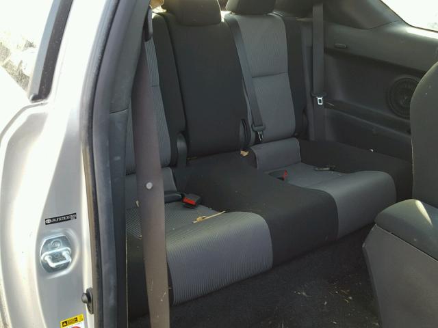 JTKJF5C72E3073555 - 2014 TOYOTA SCION TC 银色 照片 6