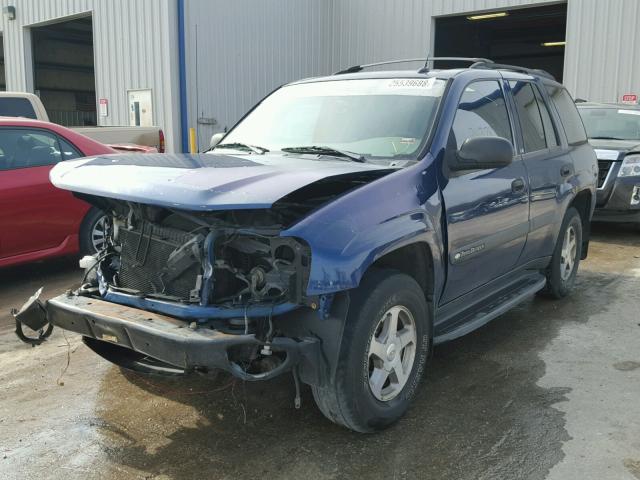 1GNDS13S842442427 - 2004 CHEVROLET TRAILBLAZE BLUE photo 2