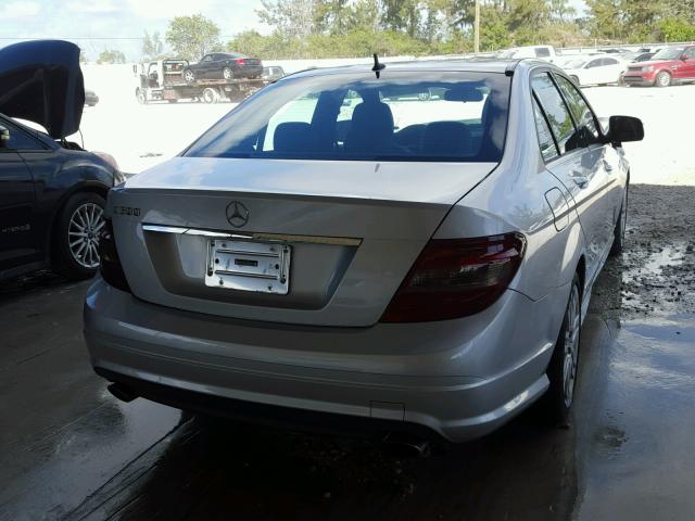 WDDGF54X99R041033 - 2009 MERCEDES-BENZ C 300 SILVER photo 4