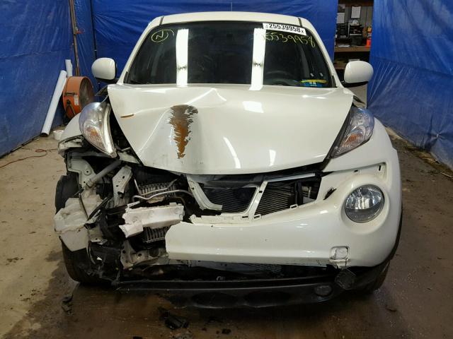 JN8AF5MV0CT119941 - 2012 NISSAN JUKE S WHITE photo 9