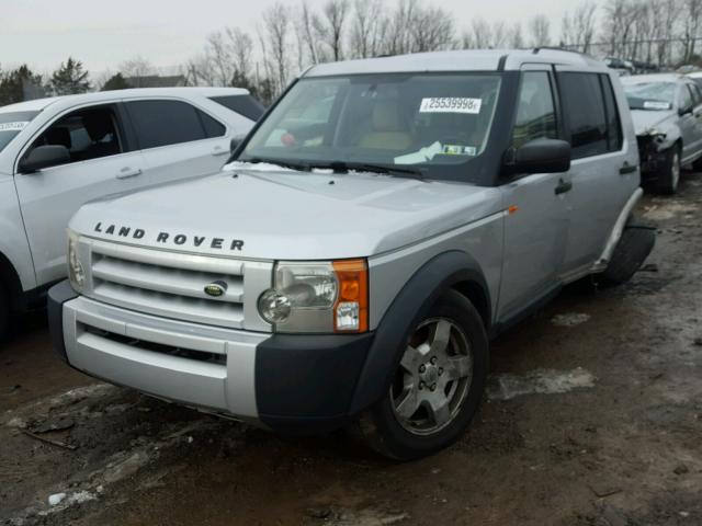 SALAB24496A351248 - 2006 LAND ROVER LR3 GRAY photo 2