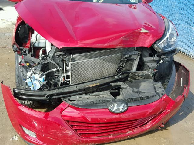 KM8JU3AG2FU098578 - 2015 HYUNDAI TUCSON LIM RED photo 9